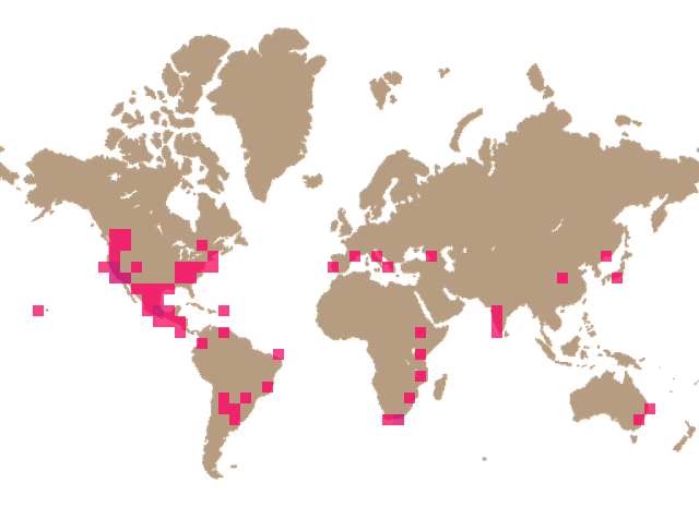 Violet crust (Punctularia atropurpurascens) distribution info